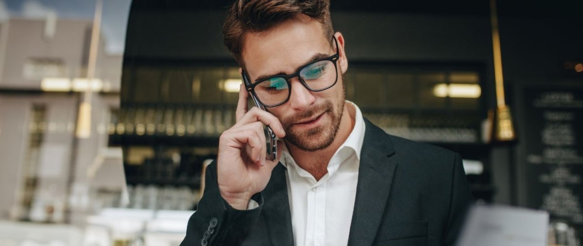 Geheimratsecken beim Mann | Ursachen & Lösungen - IMPERIO COSMETICS